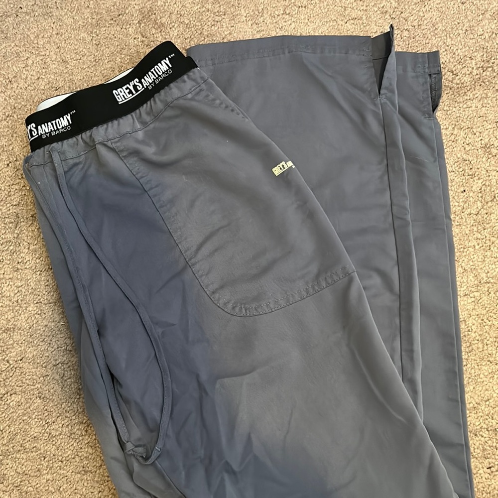 Greys Anatomy Scrub Bottoms- Medium TALL